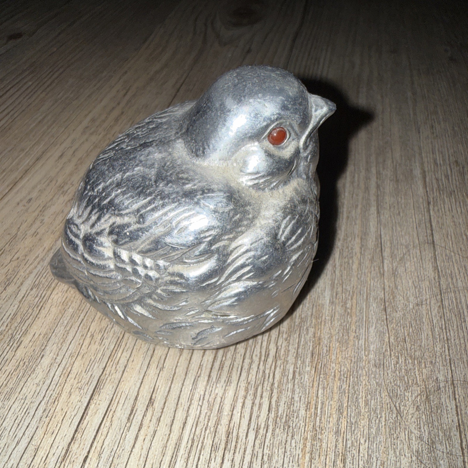 Vintage ARTHUR COURT Aluminum Bird Figurine Carnelian Eyes Original Sticker Rare