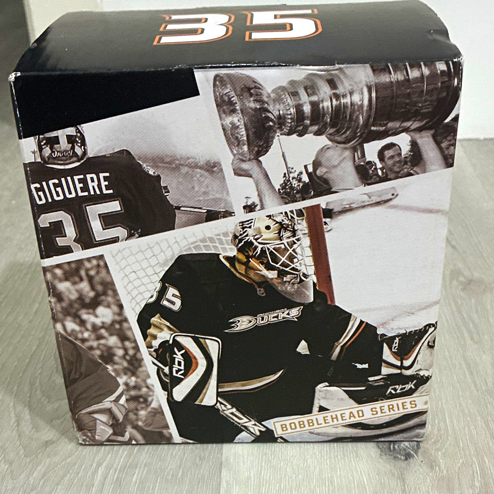 Anaheim Ducks Jean-Sebastien Giguere #35 Ice Hockey Bobblehead Series Boxed