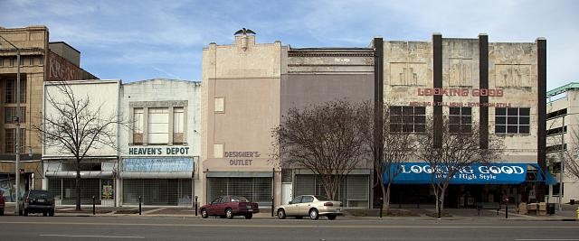 Photo:Montgomery Alabama 2010 Dexter Ave Murals on Abandoned Building
