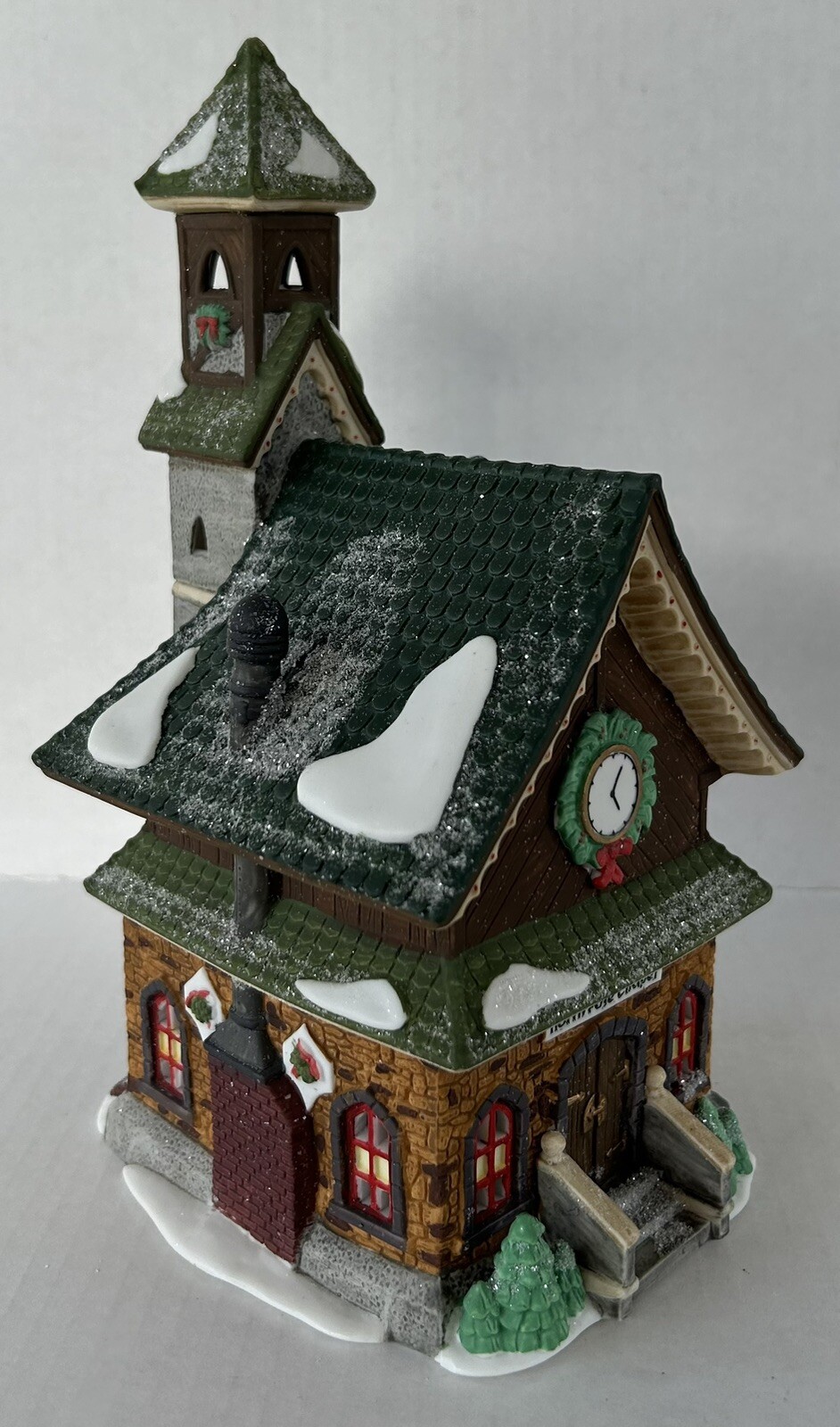 Deptartment 56 North Pole Chapel North Pole Series Christmas Village #56260