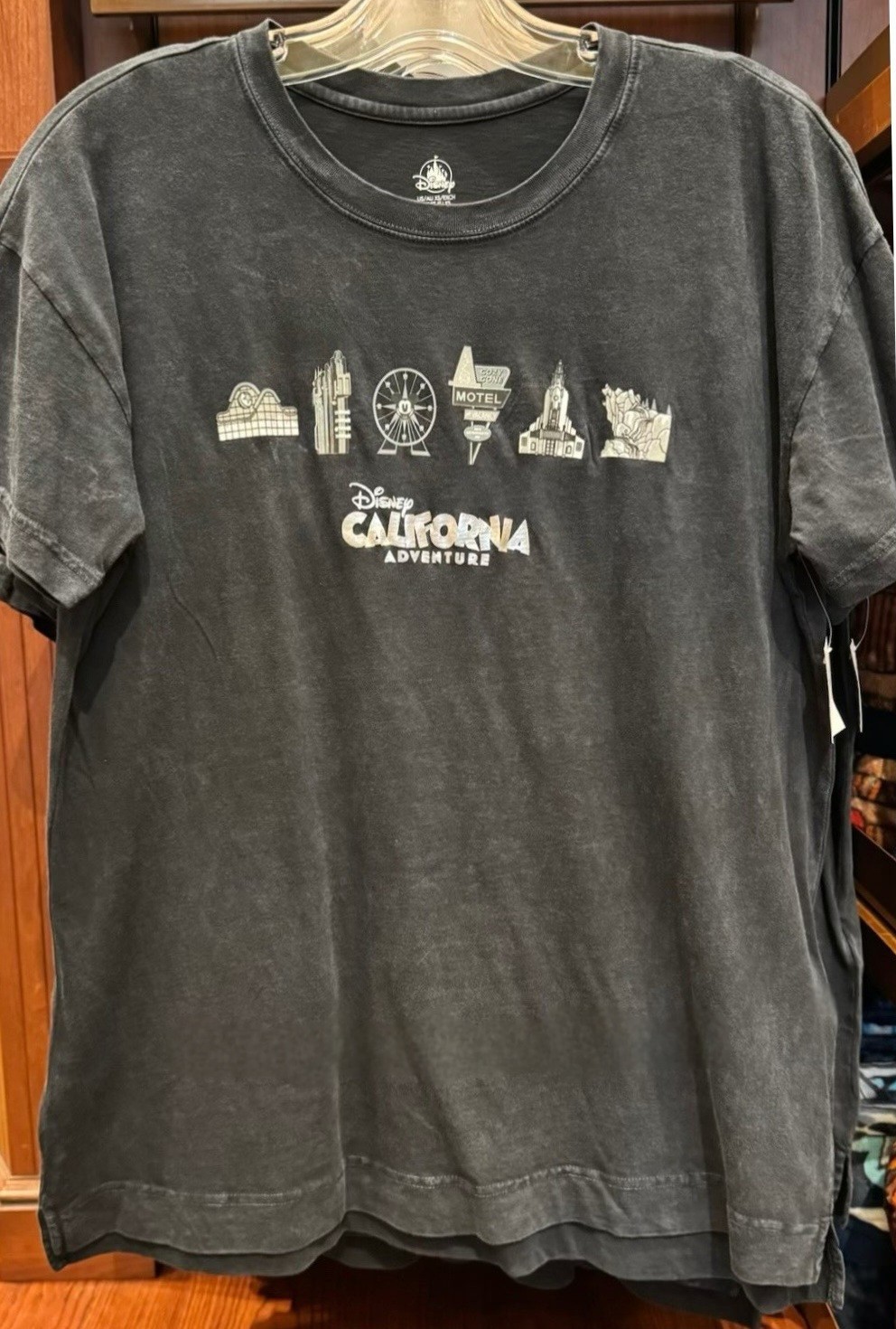 Disney Disneyland California Adventure Attractions Checklist T-Shirt X-LARGE 