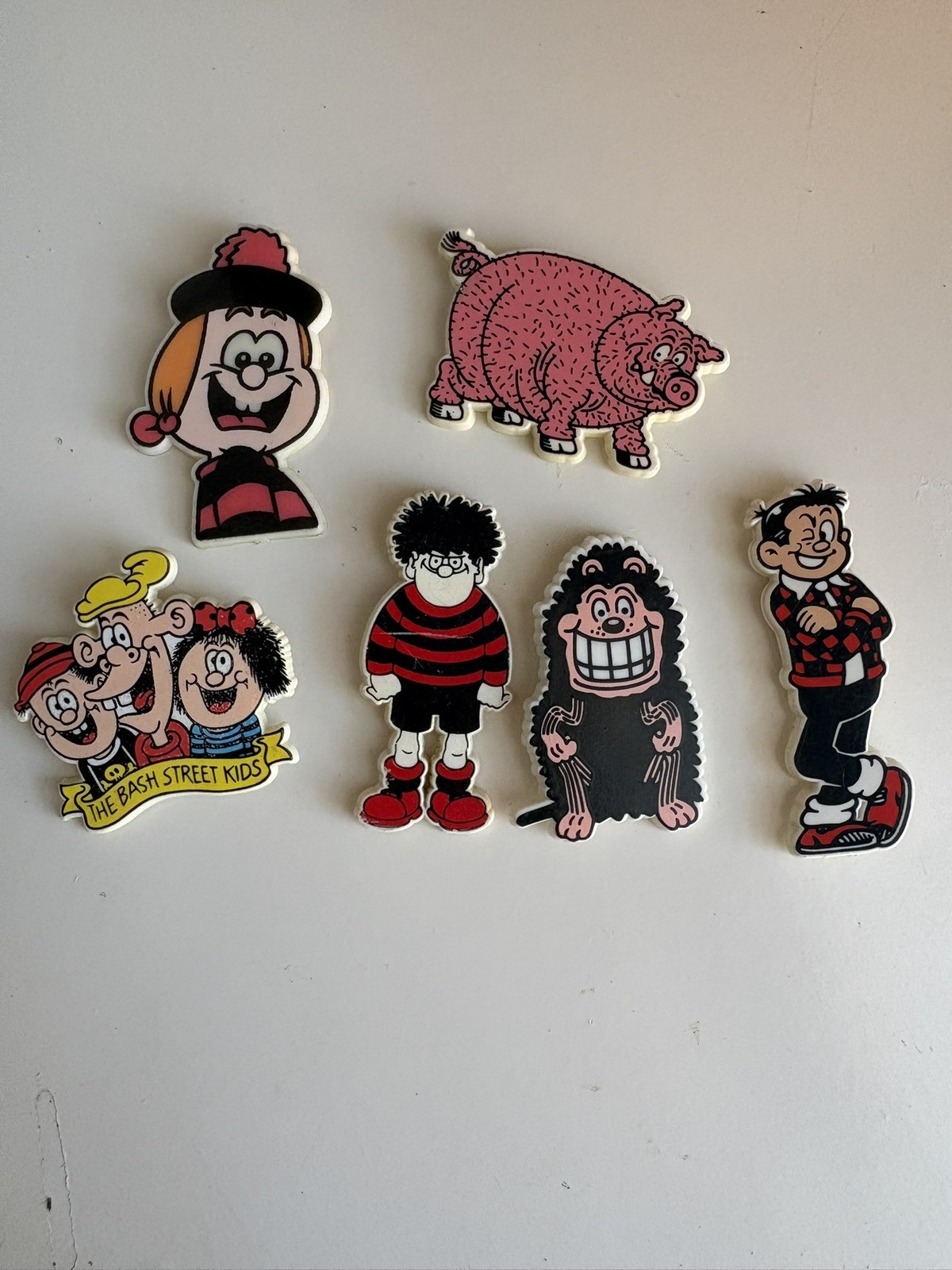  Vintage 1980s Beano Badges Job Lot - Dennis Gnasher Minnie Bash Street Kids