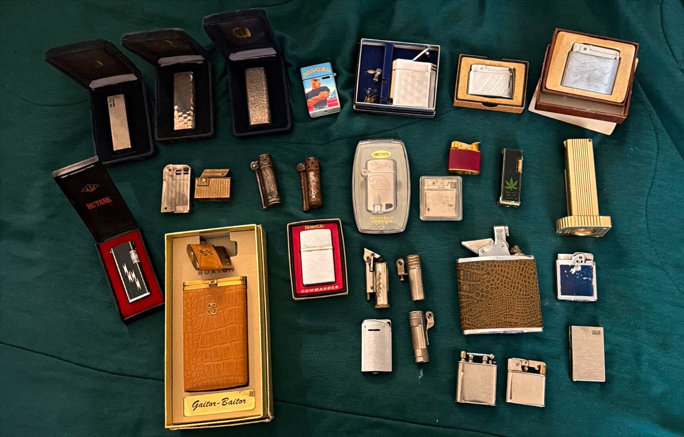 vintage lighter lot of 28 lighters
