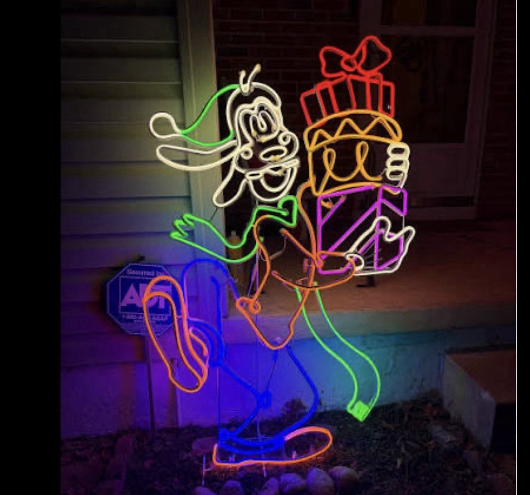 Disney 53.15-In Goofy Neon Decor Stacked Presents LED Lighted Outdoor Figure