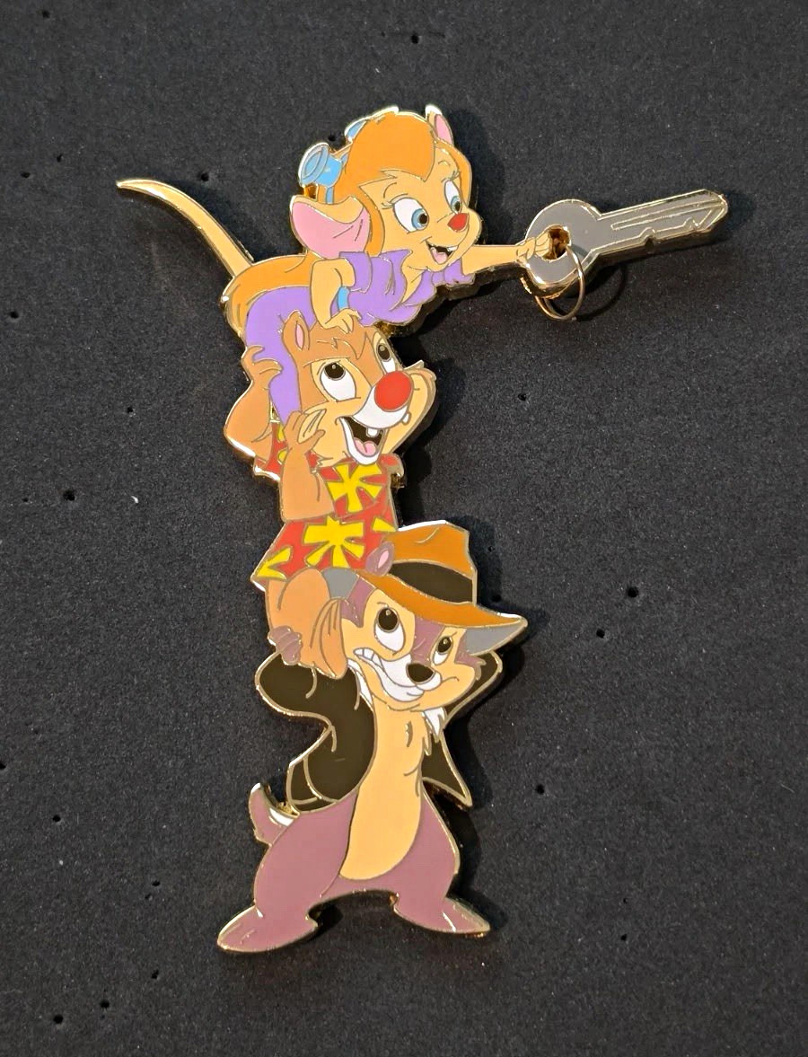 Chip N Dale Rescue Rangers Fantasy Pin Le 40