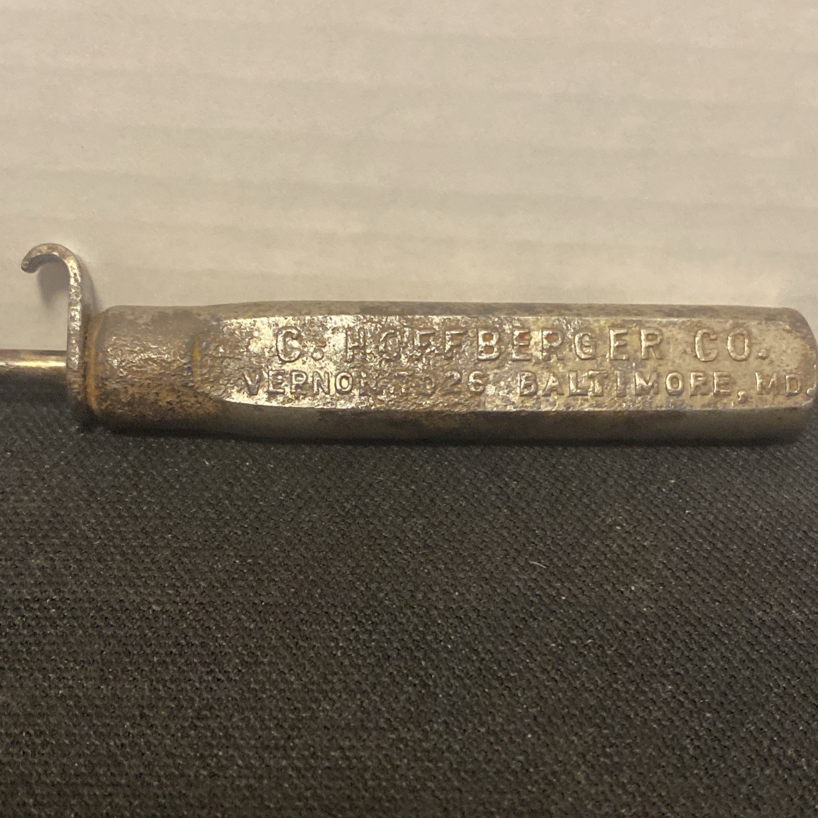 RARE Pre Pro / C. Hoffberger Co. Vernon 7026 Baltimore MD Vintage Metal Ice Pick