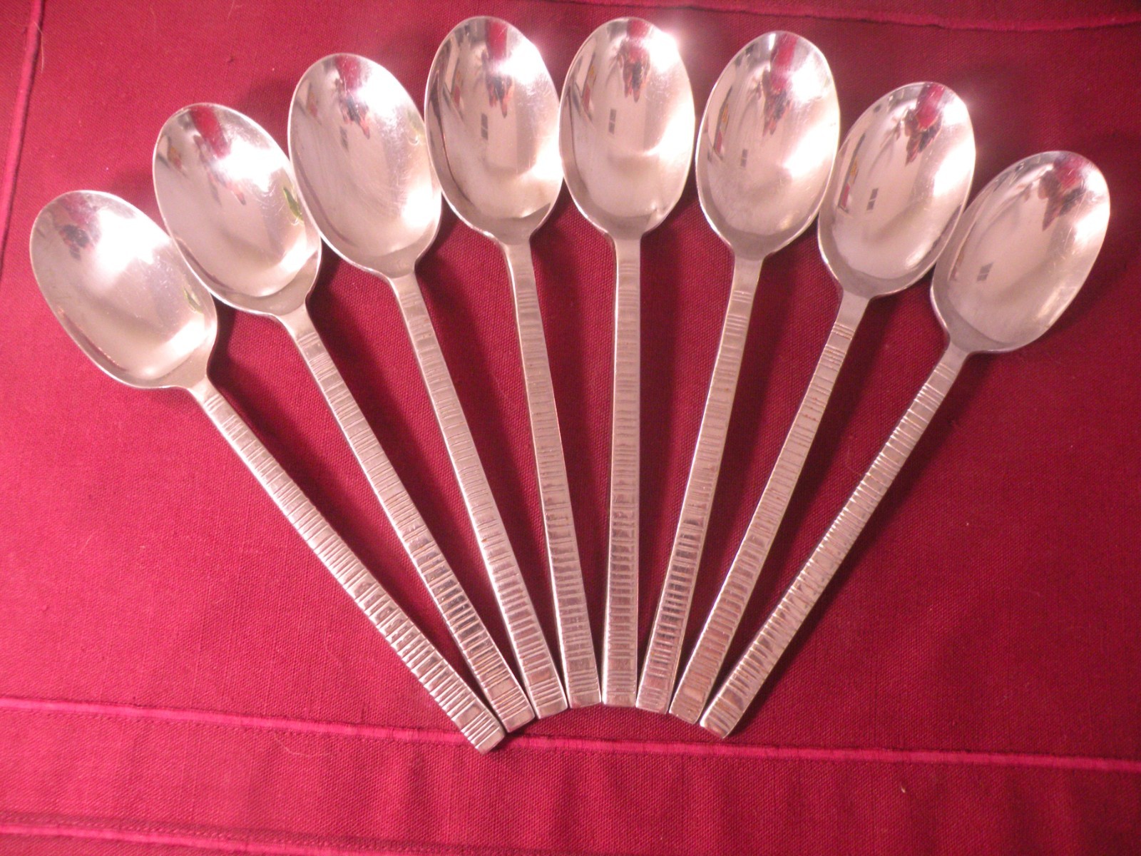 Set Of 8 Hampton Silversmiths AZUR Oval Soup Spoons Stainless Steel 8