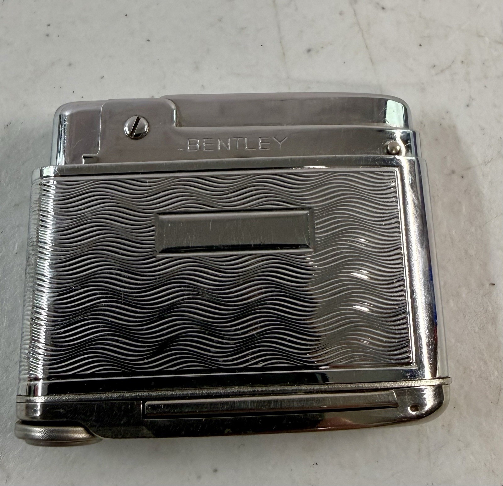 Vintage Bentley Pipeservice Lighter Silver Chrome USA Untested EXCELLENT