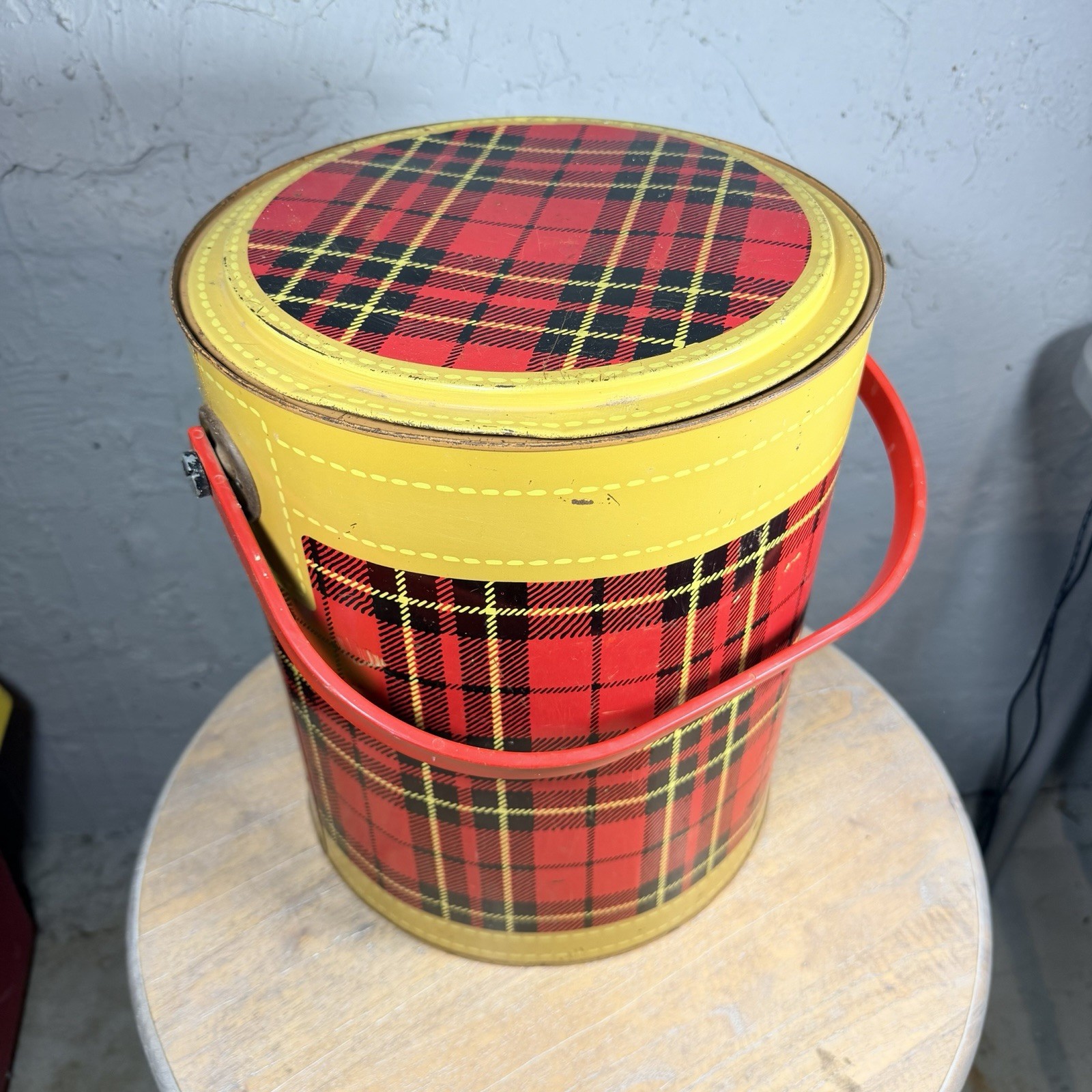 Vintage 1950\'s The Skotch Kooler 4 Gallon Hamilton Red Black Tan Plaid Christmas
