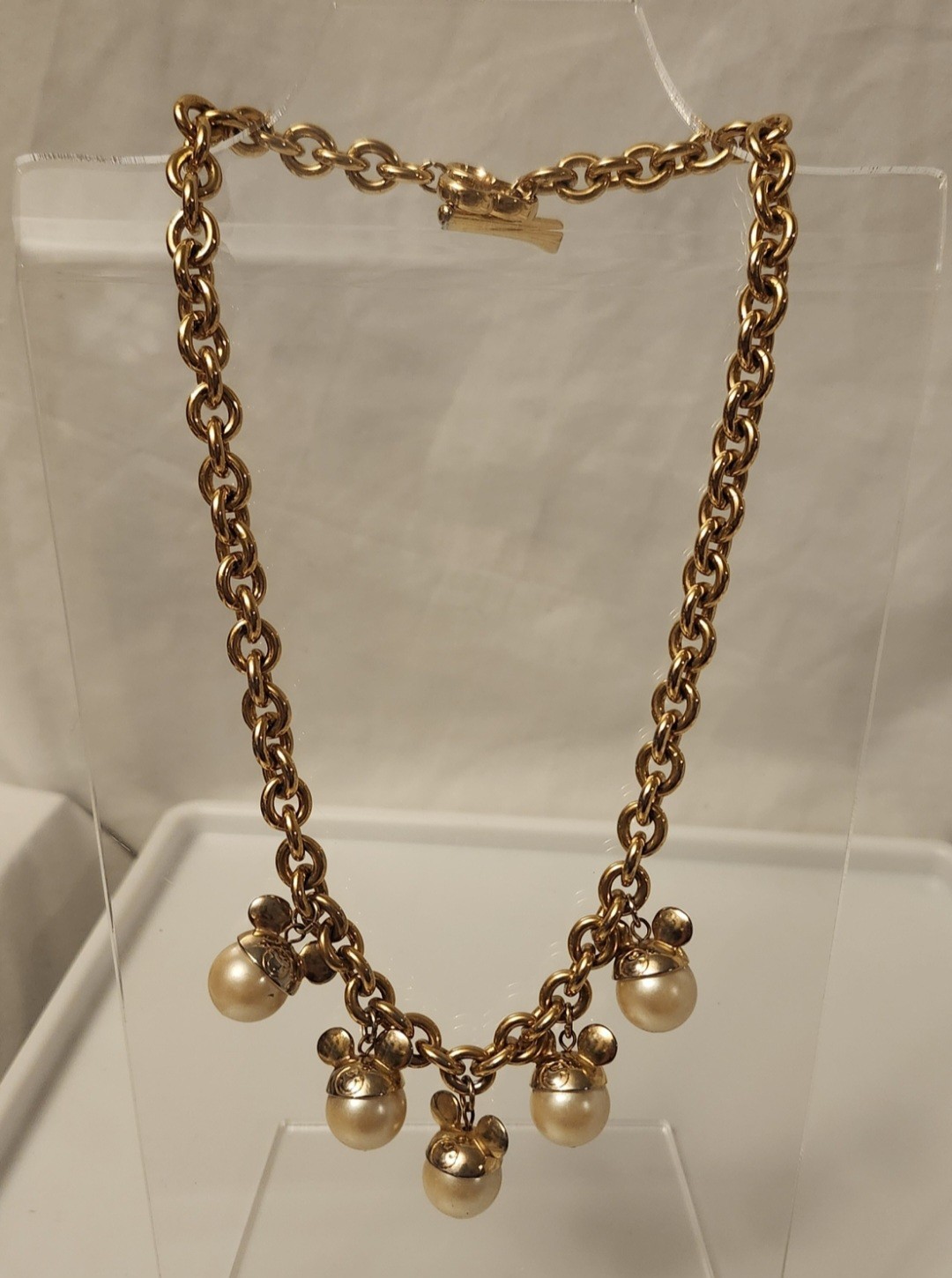 Vintage Y2K Disney Mickey Mouse Faux Pearl Station Gold Curb Chain Necklace HTF