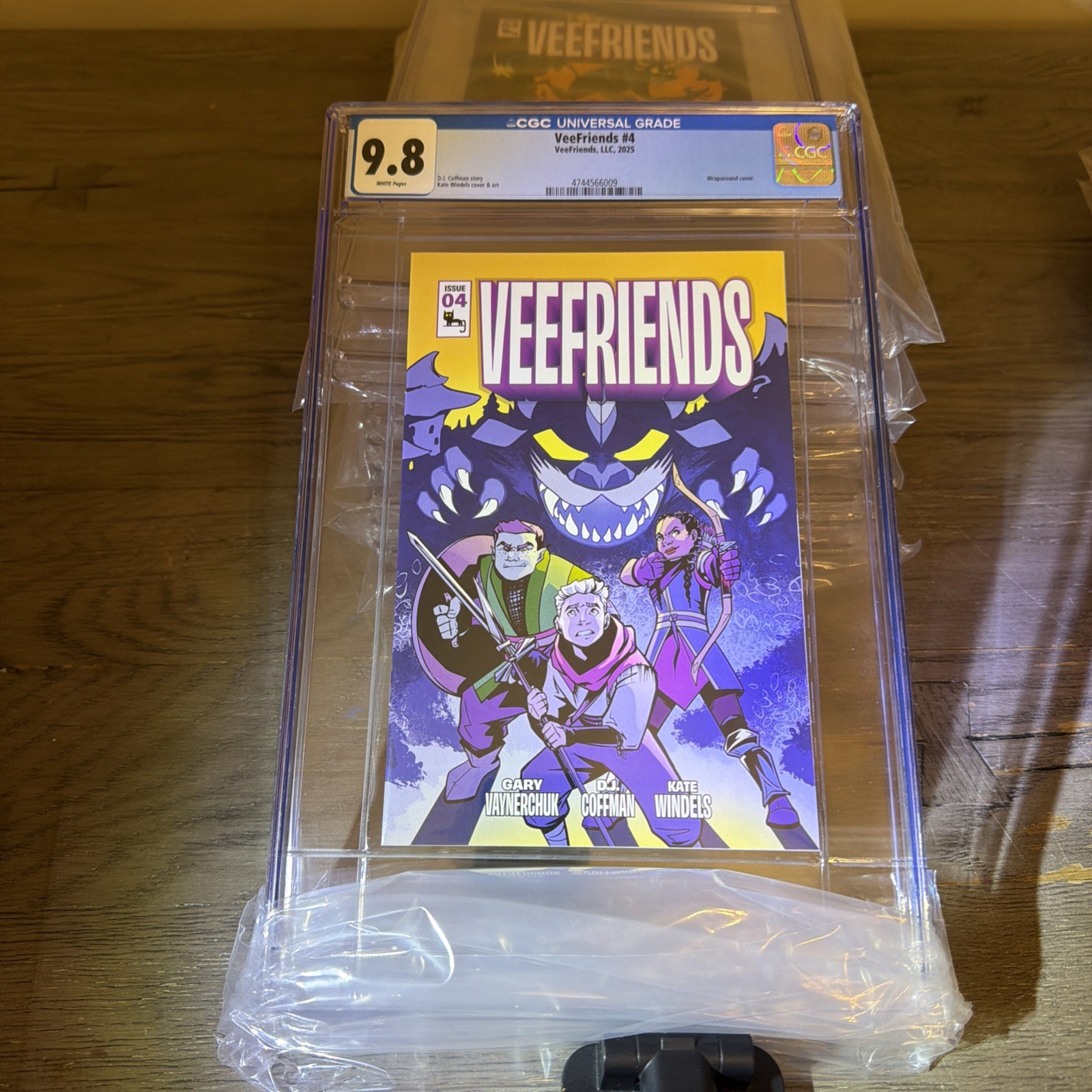VeeFriends Comic #4: Hunt For Harpik Kate Windels Cover A -Limited /2000 CGC 9.8