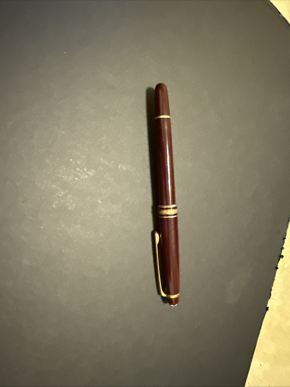 Montblanc 144 Fountain Pen Bordeaux 