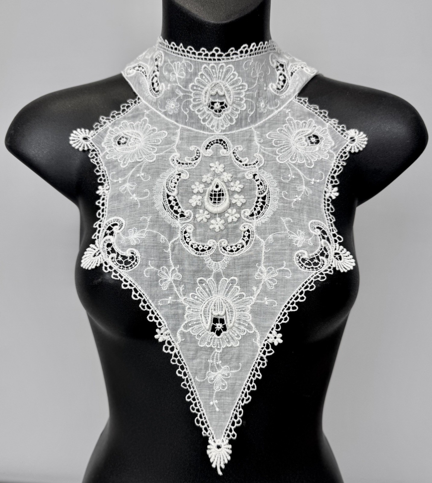 Antique Edwardian Lace Bib Collar Embroidered Dress Front Jabot