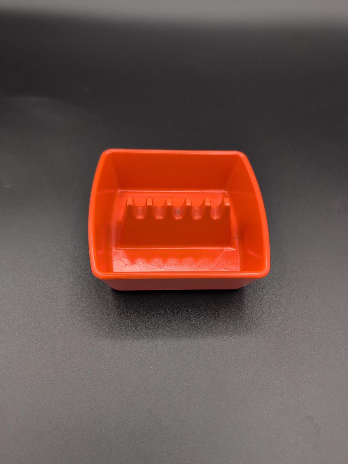 Vintage GES-LINE 351 Red Melamine Ashtray Made in USA MCM Retro 4\