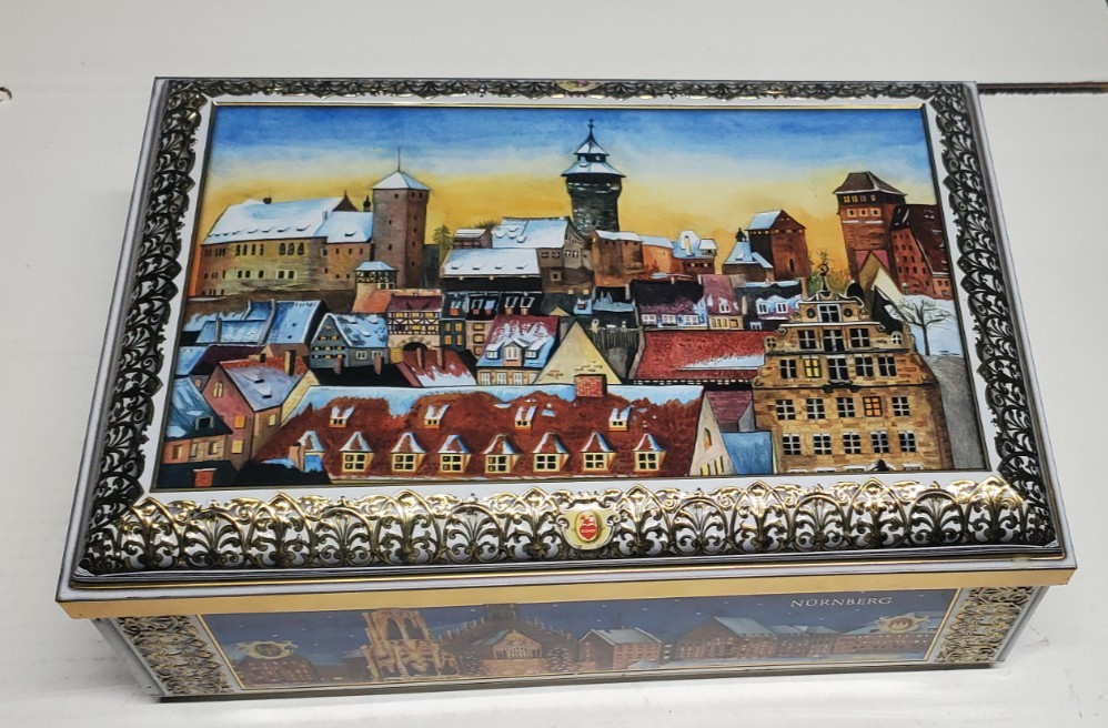 Vintage Nürnberg Nuremberg Germany Decorative Tin Box Empty