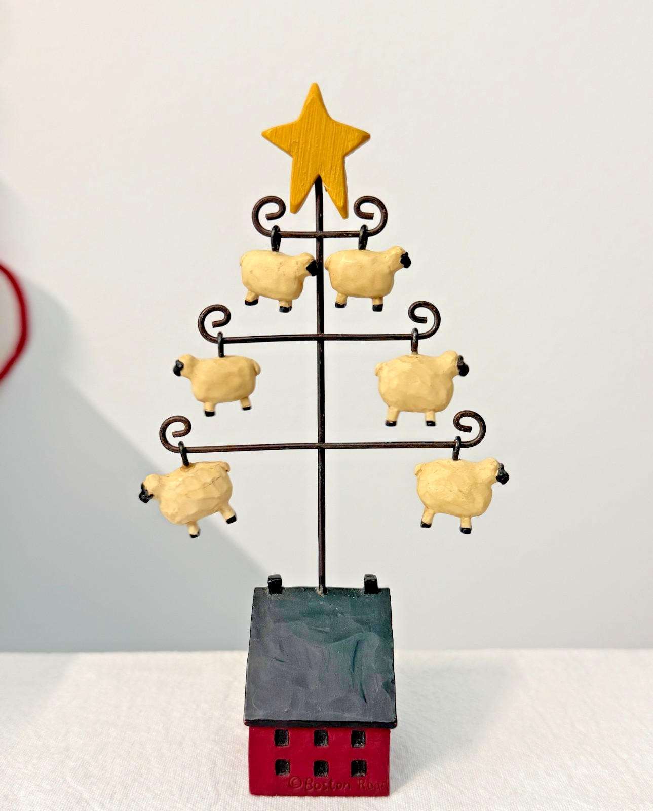 RARE Blossom Bucket Sheep Tree House with Star 5.5