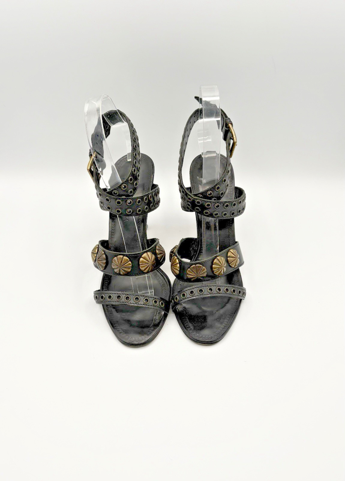 Manolo Blahnik Black Leather Heels Shell & Grommet Embellishment Size EU 37