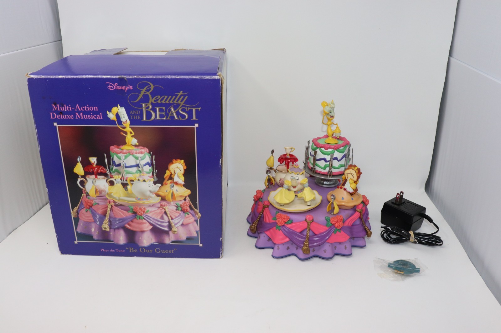 Enesco Disney's Beauty And The Beast Multi-Action Deluxe Musical 