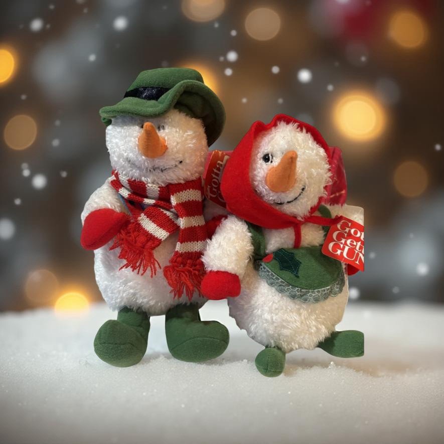 Vintage Christmas Snowman Whitey & Mrs Whitey By Gund With Tags
