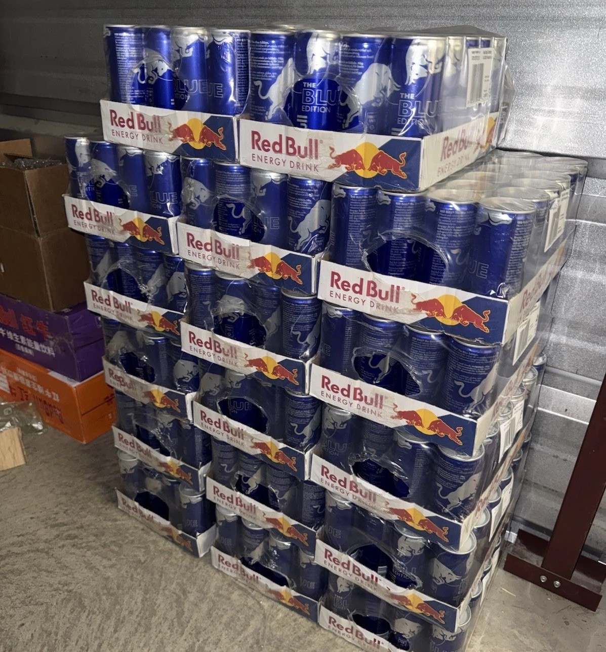 Rare Red Bull Blueberry Sealed 24-Pack 8.4oz NOT EXPIRED Sweden Import