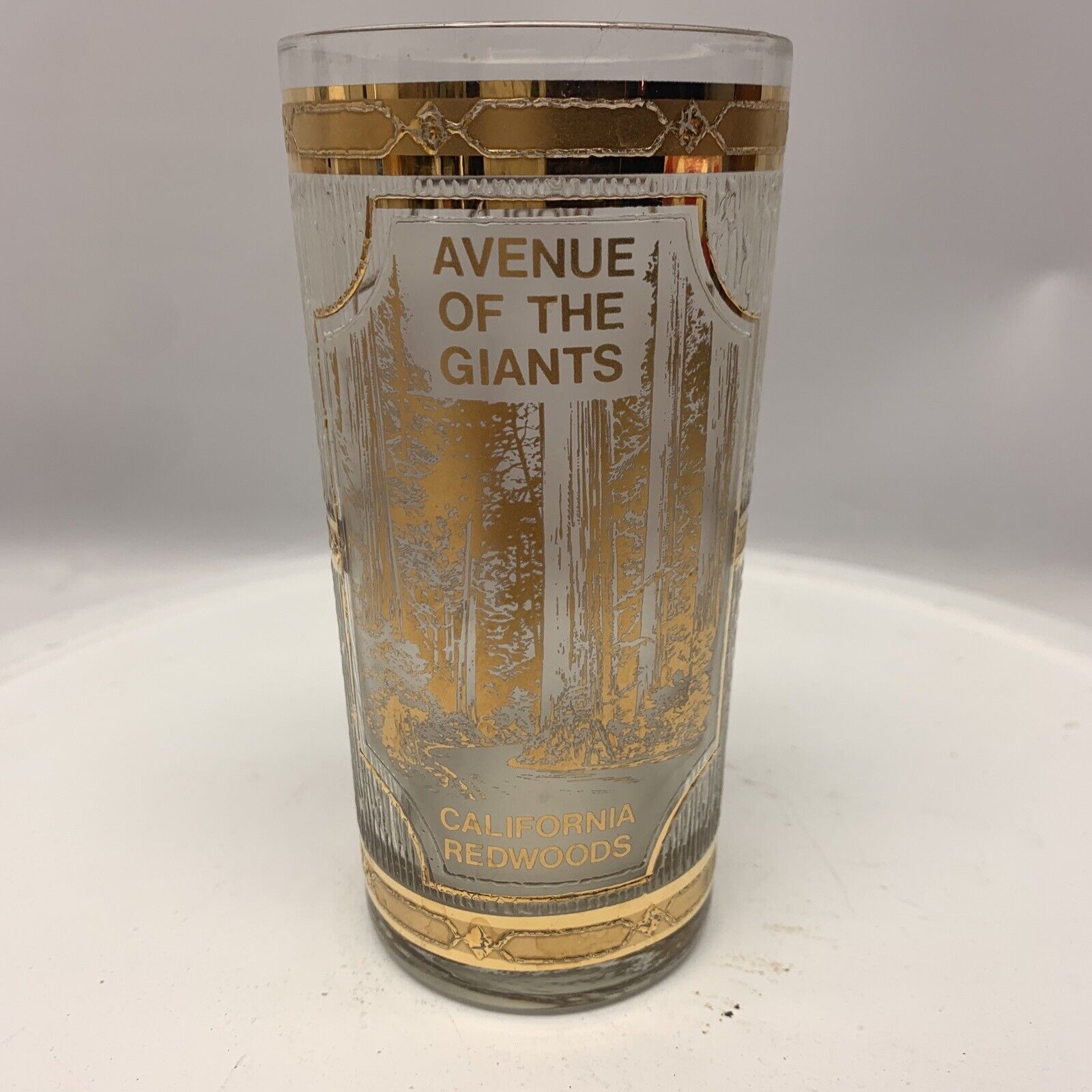 California Redwoods Treehouse & Avenue Giants 22K Gold Souvenir Glass Culver