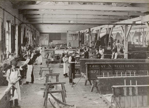 Old Train Photo Workers At Doncaster Works South Yorkshire C 1916 3