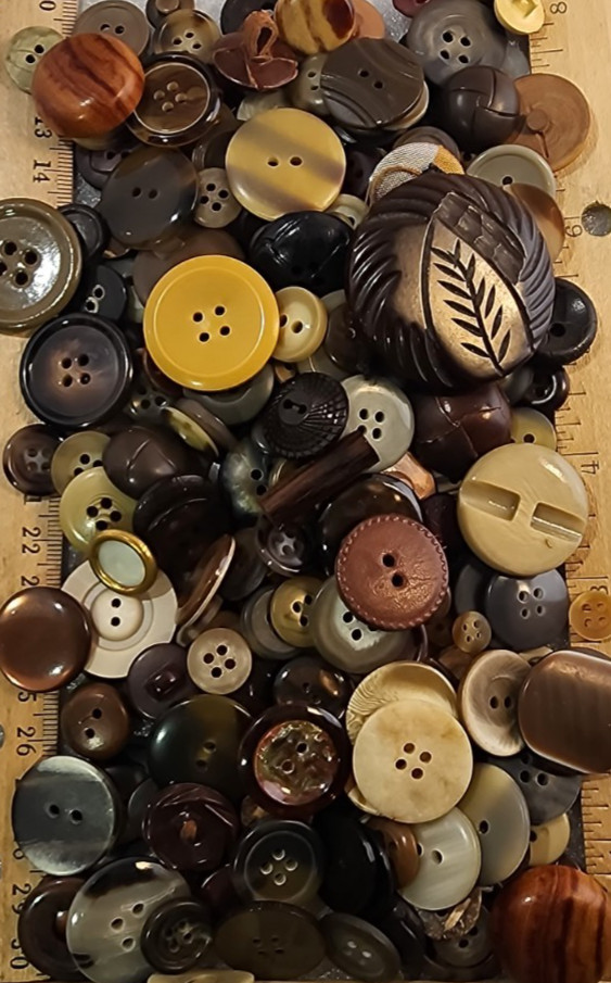 250 Buttons - Mostly Vintage from Estate Collection - #31