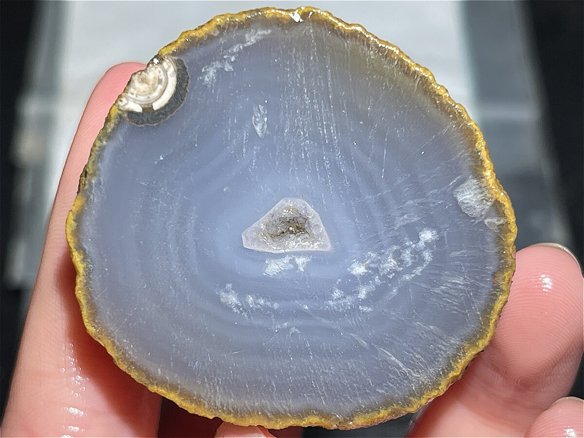 Half Rough Agate ore crystal Achat Nodule Chinese bloody battle Agate 73g B004