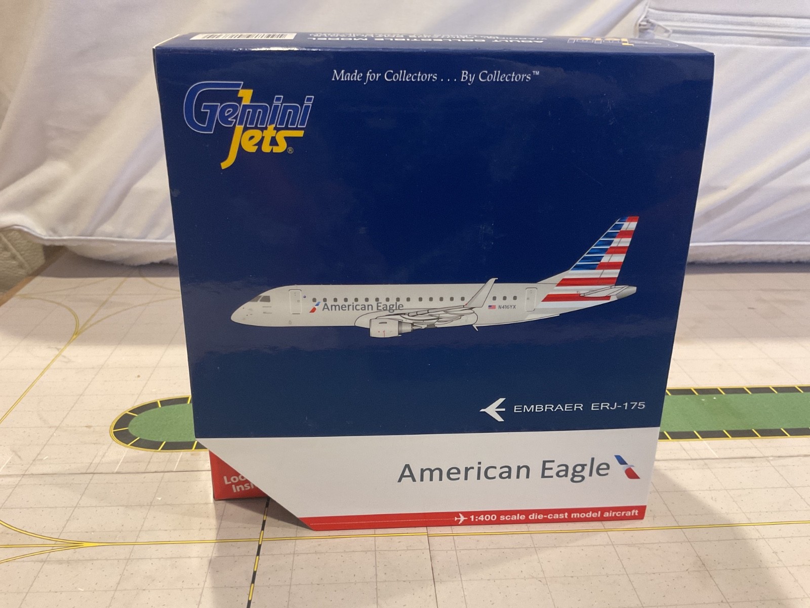 1:400 Gemini Jets American Airlines Embraer ERJ175 GJAAL1731