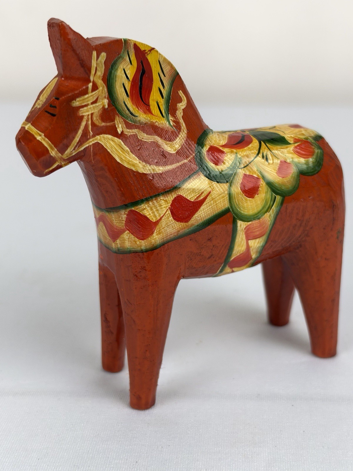 Vintage Swedish Dala Horse Wooden Hand Painted Folk Art Figurine 4\