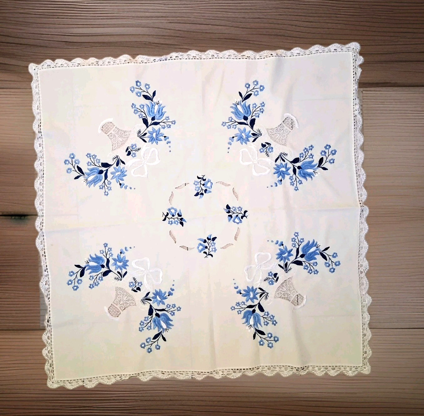 Vintage 35x35 Square Blue Floral Embroidered Table Topper Cloth Lace Border 