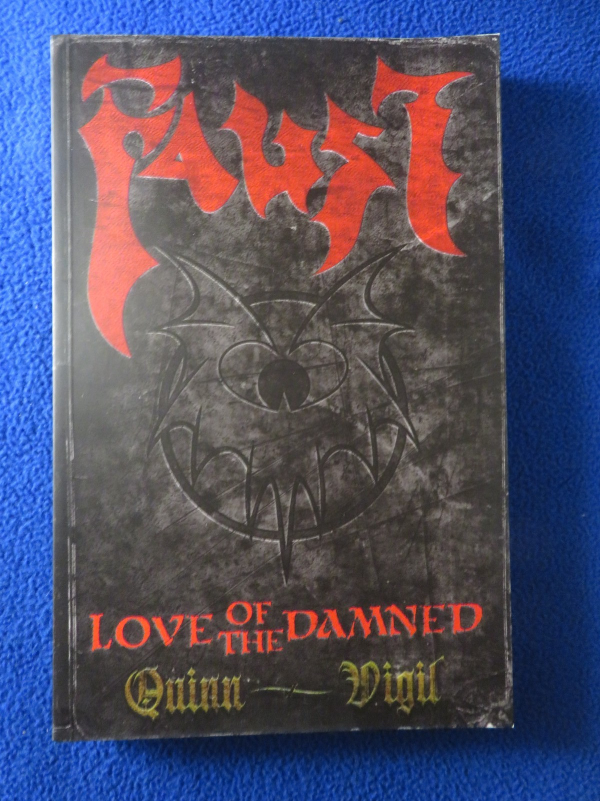 FAUST  LOVE OF THE DAMNED OVERSIZED OMNIBUS SIGNED  BY QUINN  BLACK MASK/REBEL