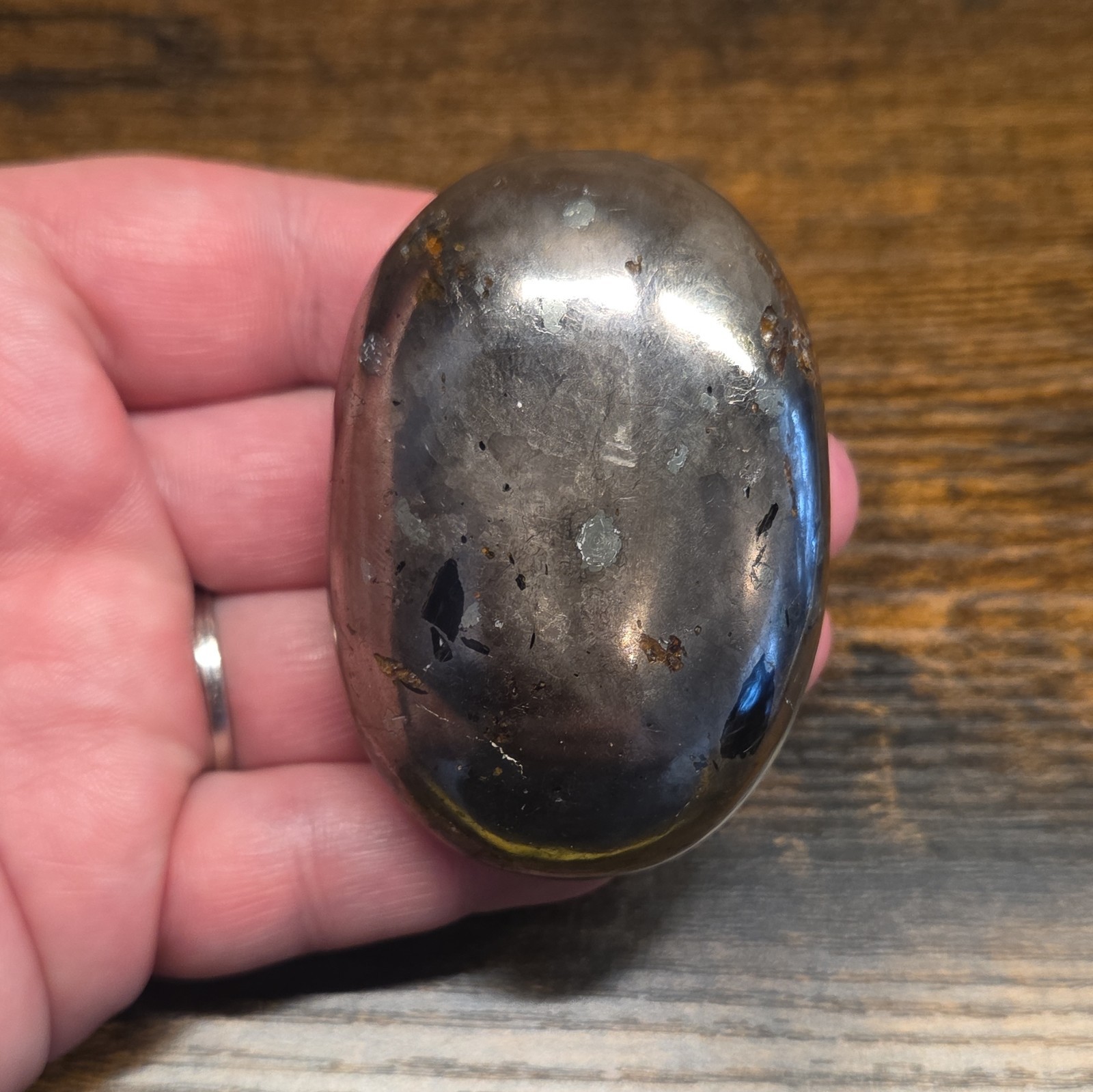 Lions Gate Quartz Polished Palmstone, Rare Find, 197g, L#22