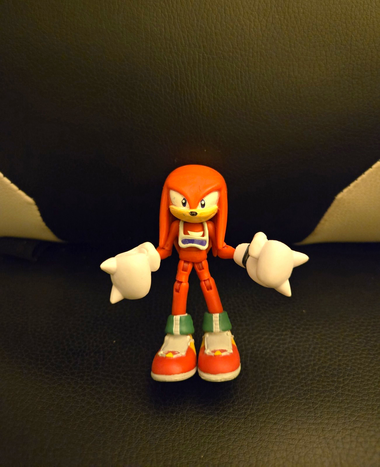 Jazwares Knuckles Rider Figure 2010 Extremely Rare (Without Board)