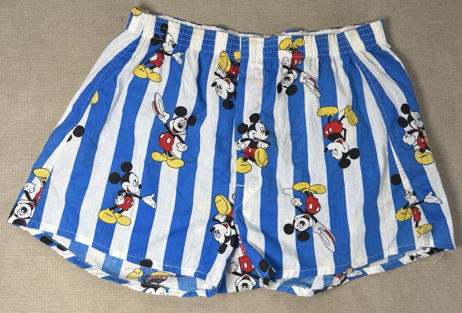 Vintage 90s Disney Mickey Mouse Hanes Boxer Shorts Made USA Size L 38-40 EUC