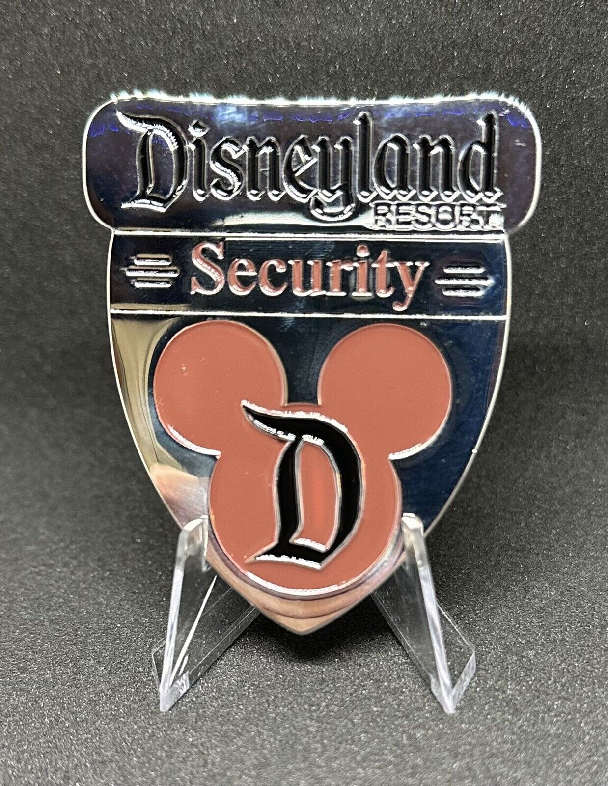 Disneyland Security Badge / 100 Years of Wonder Challenge Coin