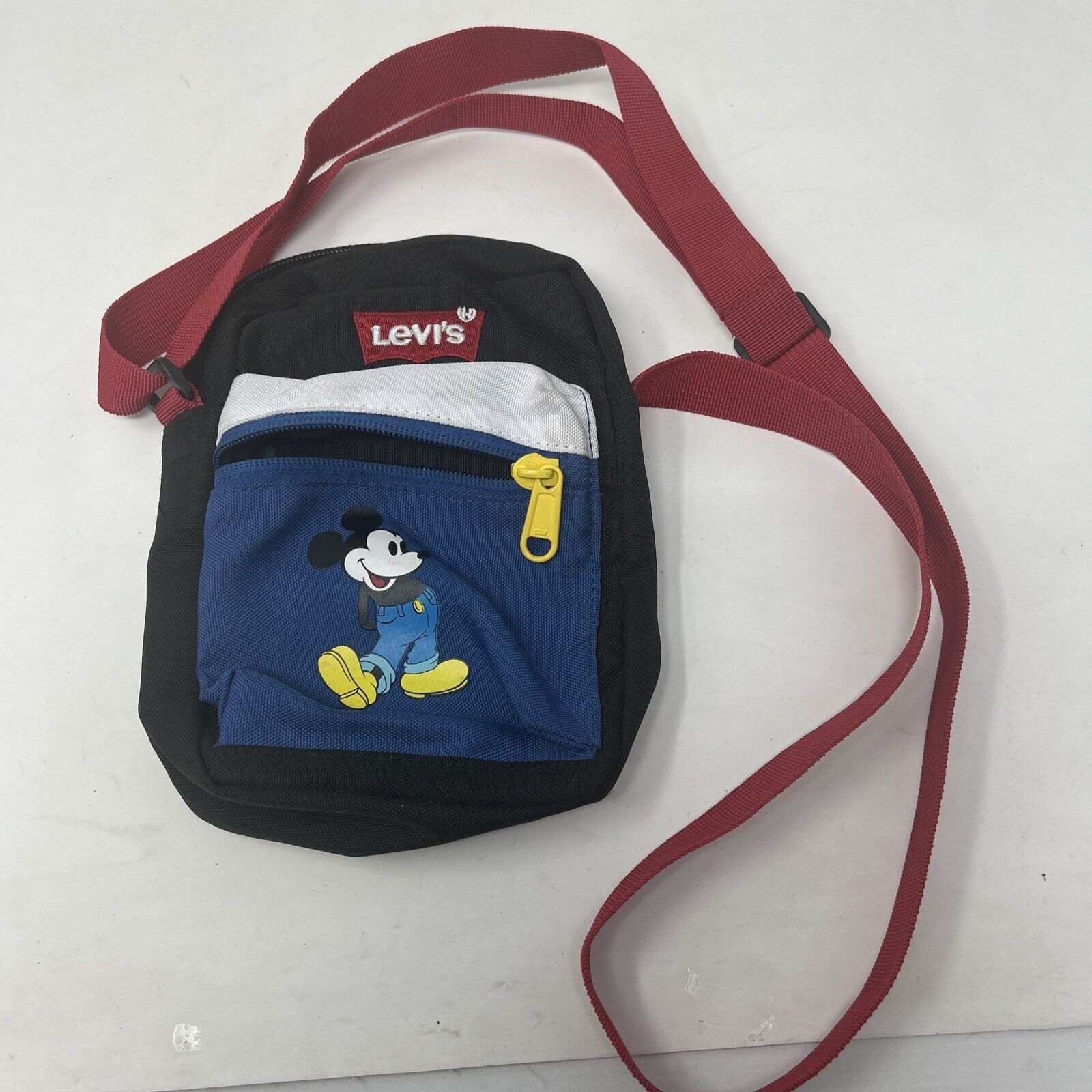 Rare Levi\'s x Disney Shoulder Bag MICKEY MOUSE The Perfect Park Bag Wallet Phone