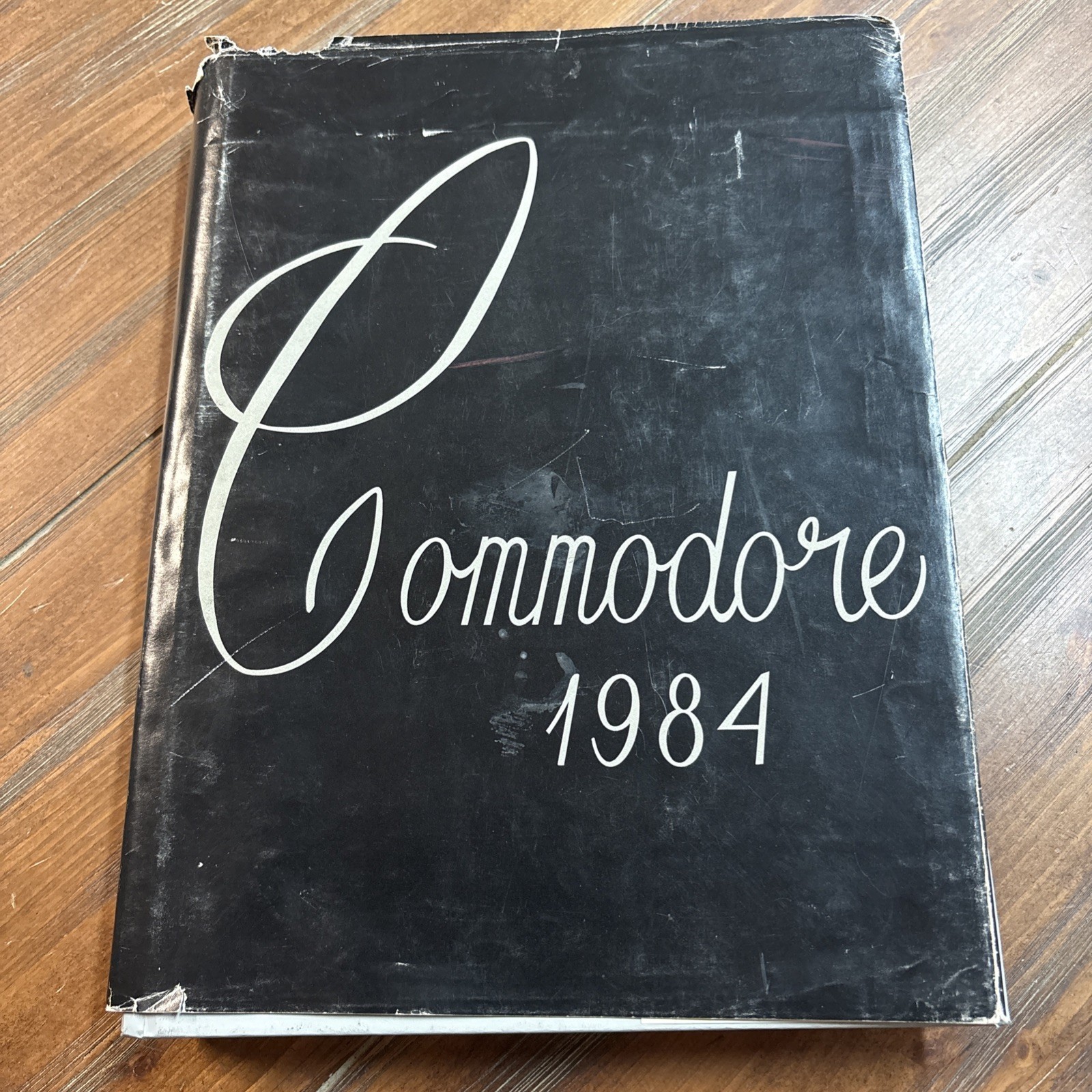1984 Vanderbilt University Yearbook the Commodore  Nashville Tennessee