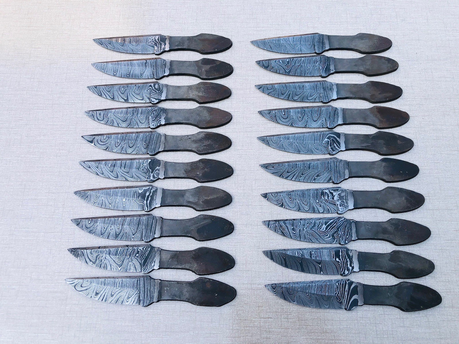 Lot of 20 Pcs Gorgeous handmade Damascus steel Hunting knife blank blades