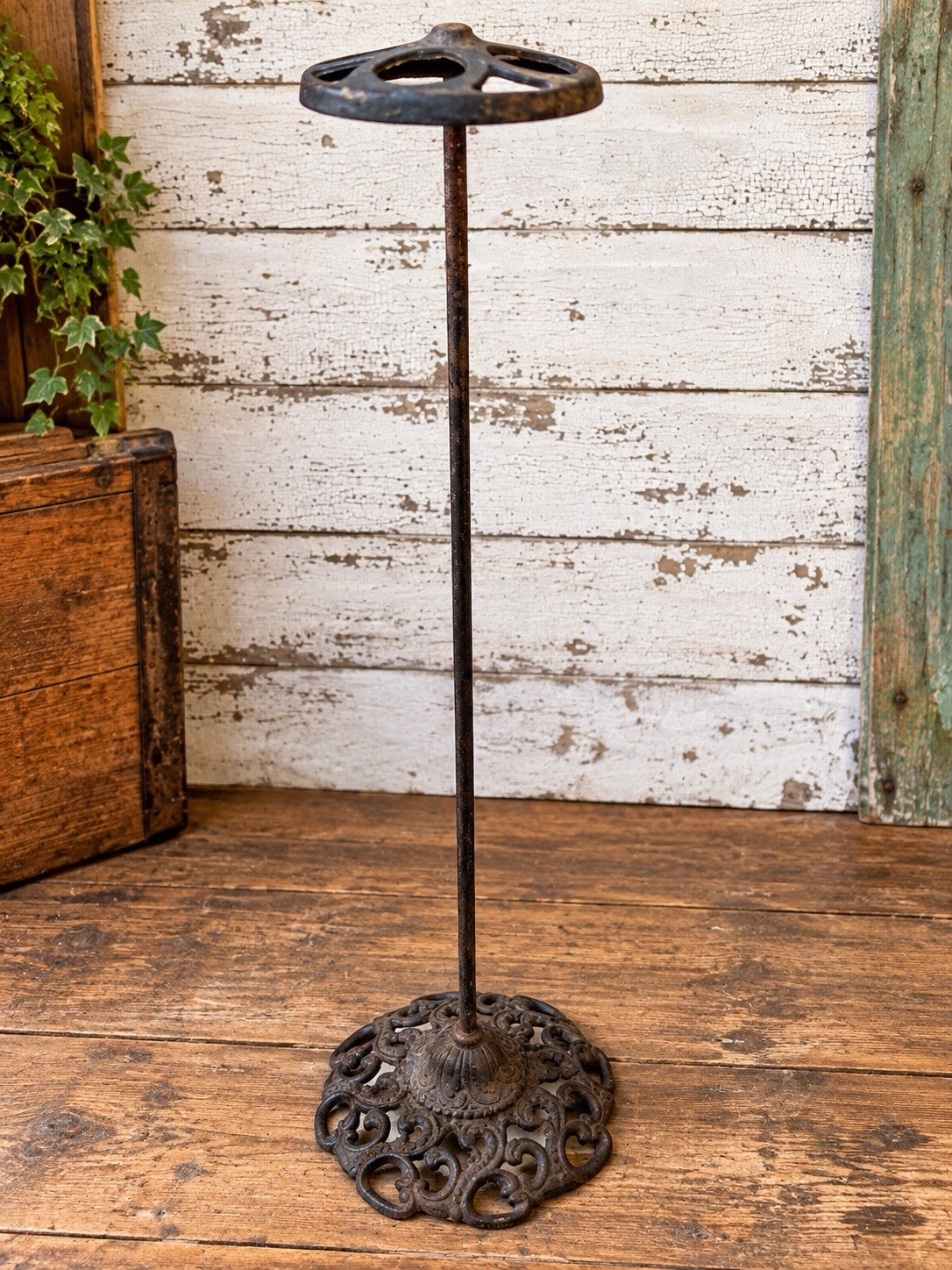 Tall Antique Victorian Cast Iron Hat Stand Millinery Haberdashery Display Stand