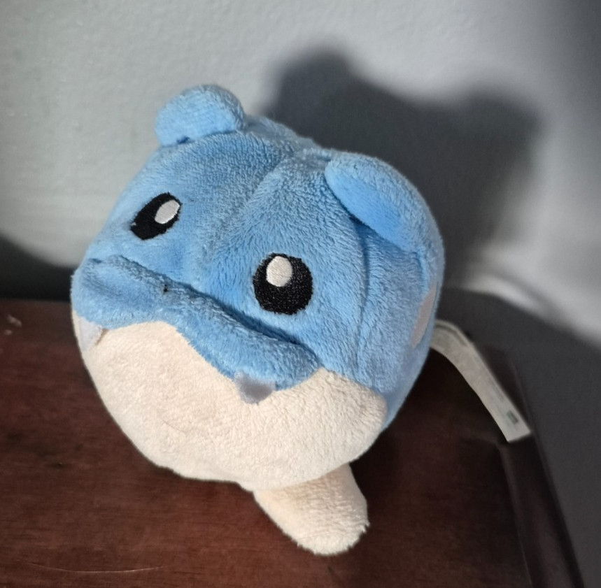 Vintage 2004 Hasbro Pokemon plush Spheal, 4 inches  plush