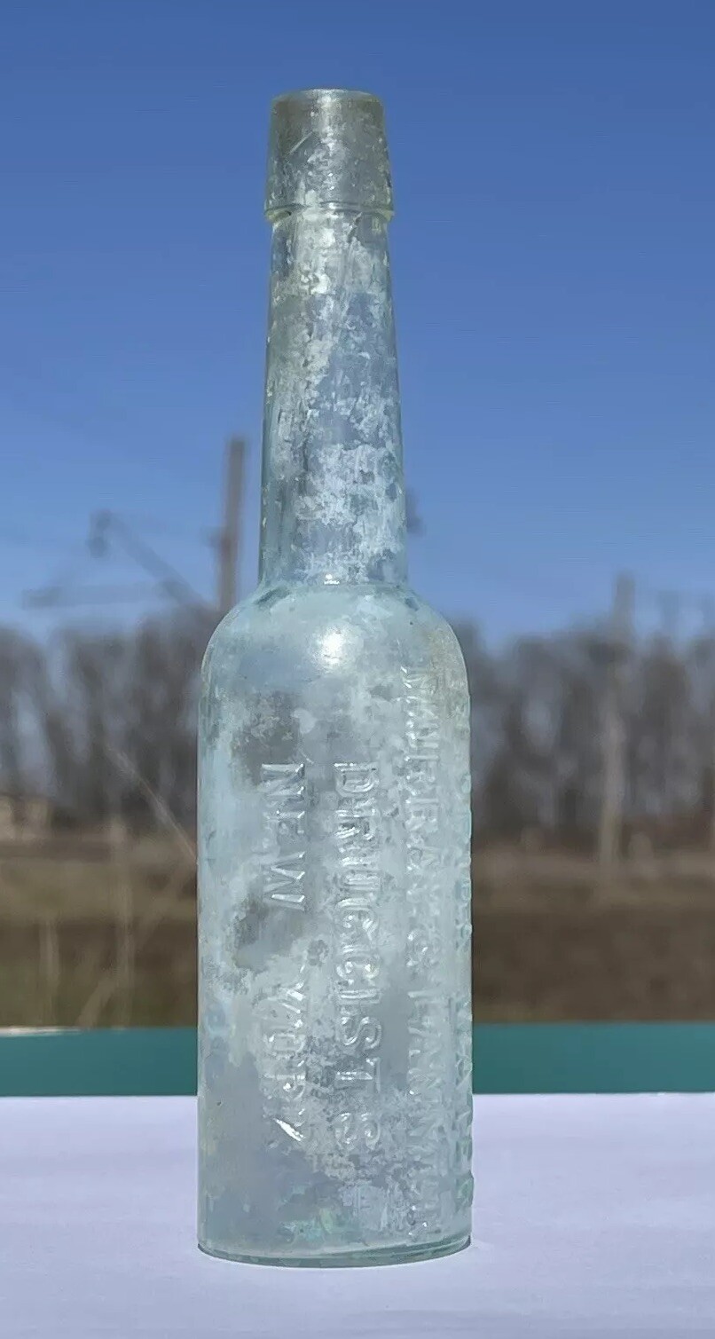 Pre-1900s Antique Bottle «FLORIDA WATER MURRAY & LANMAN  DRUGGISTS NEW YORK»