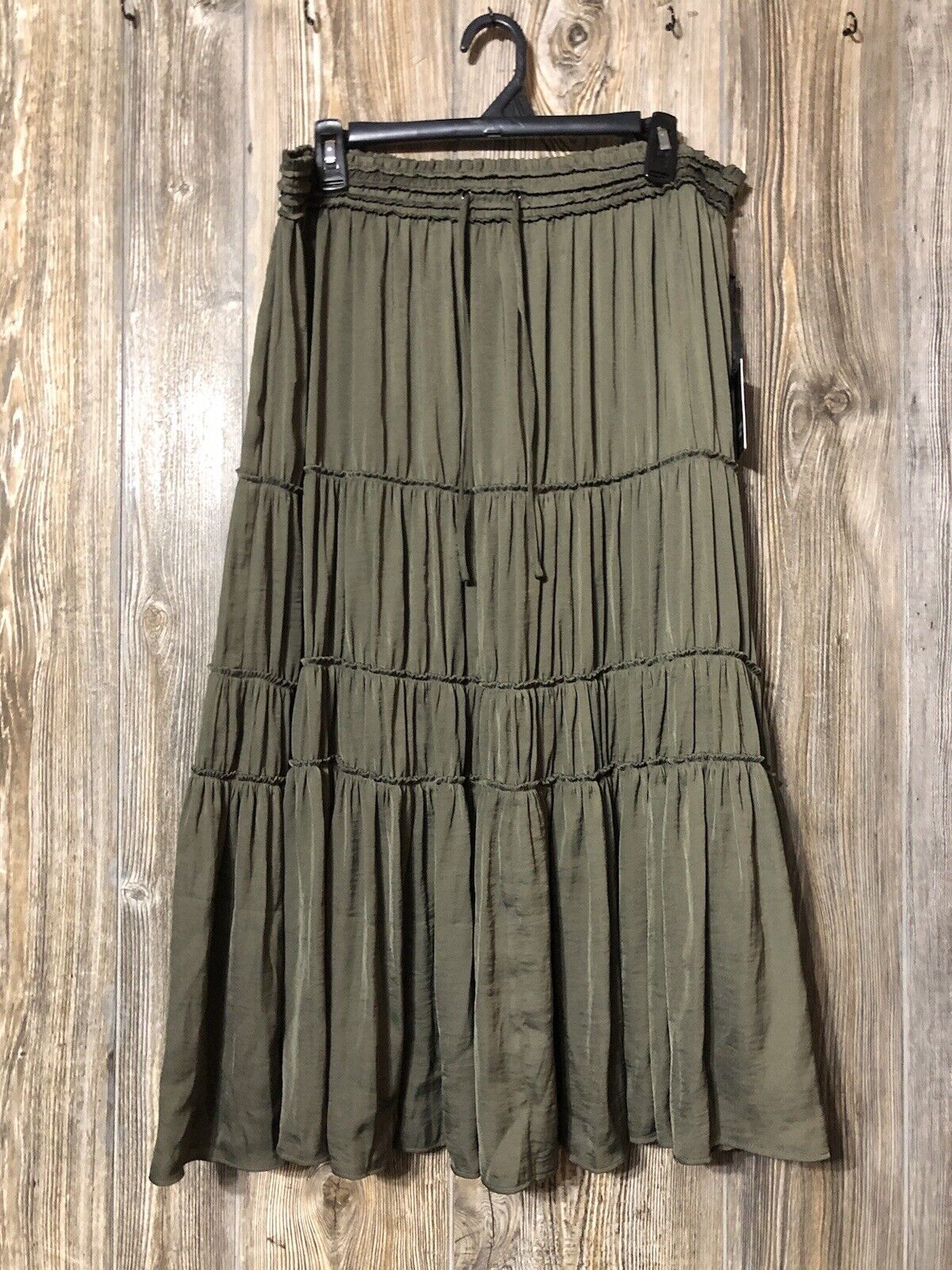 SIMPLY VERA WANG Women\'s PL Tiered GREEN SKIRT Tie Accent SMOCKED WAISTBAND NWT