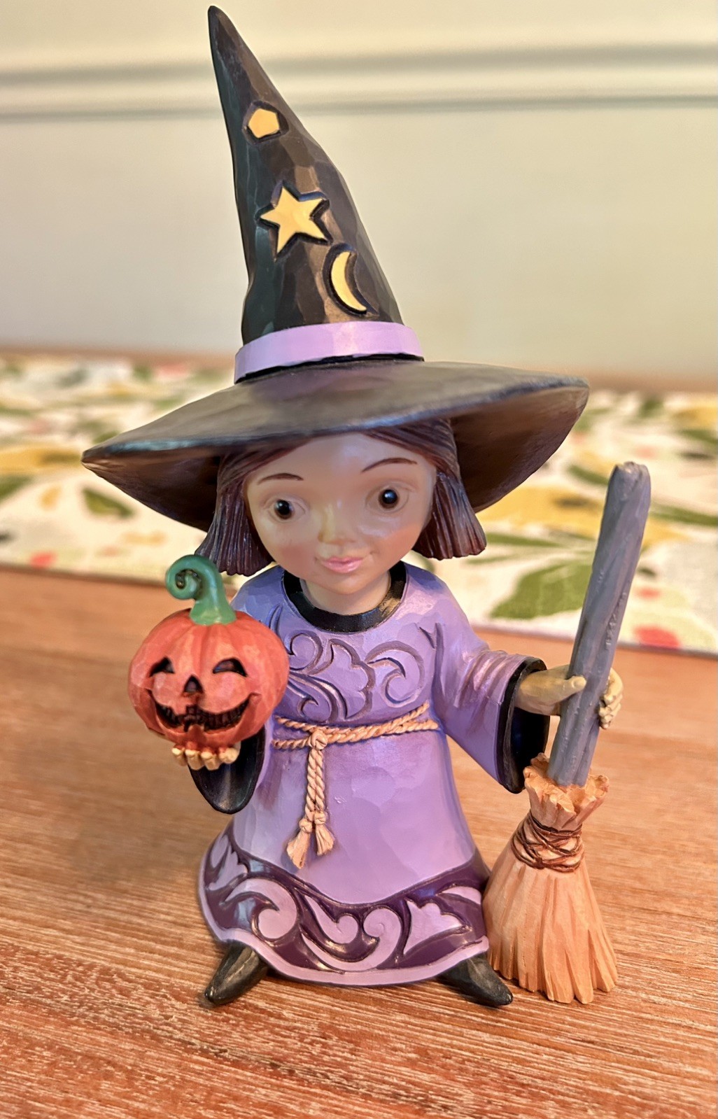 Jim Shore A GENTLE SPELL Little Witch Pumpkin and Broom New 