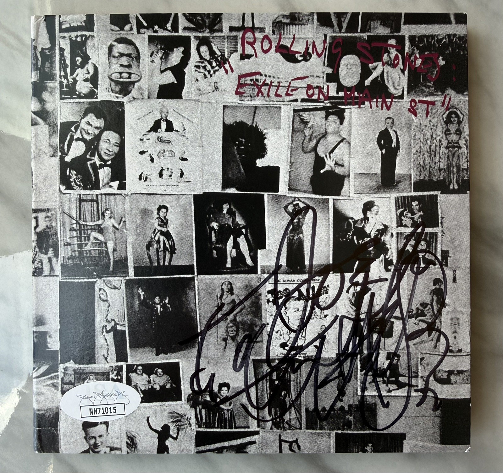 AUTOGRAPHED ROLLING STONES - CHARLIE WATTS EXILE ON MAIN STREET CD DIGIPAK  JSA
