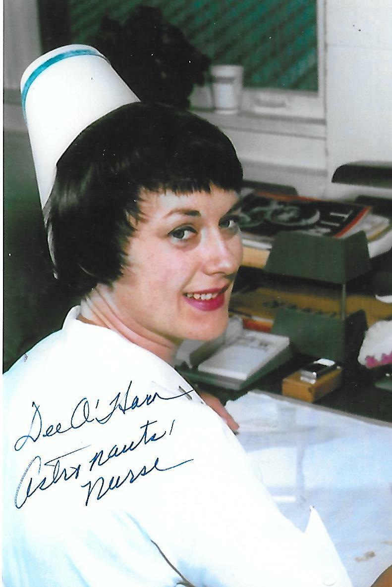 Dee O\'Hara auto/signed 4x6 photo Astronaut Nurse Space NASA RARE COA LOOK
