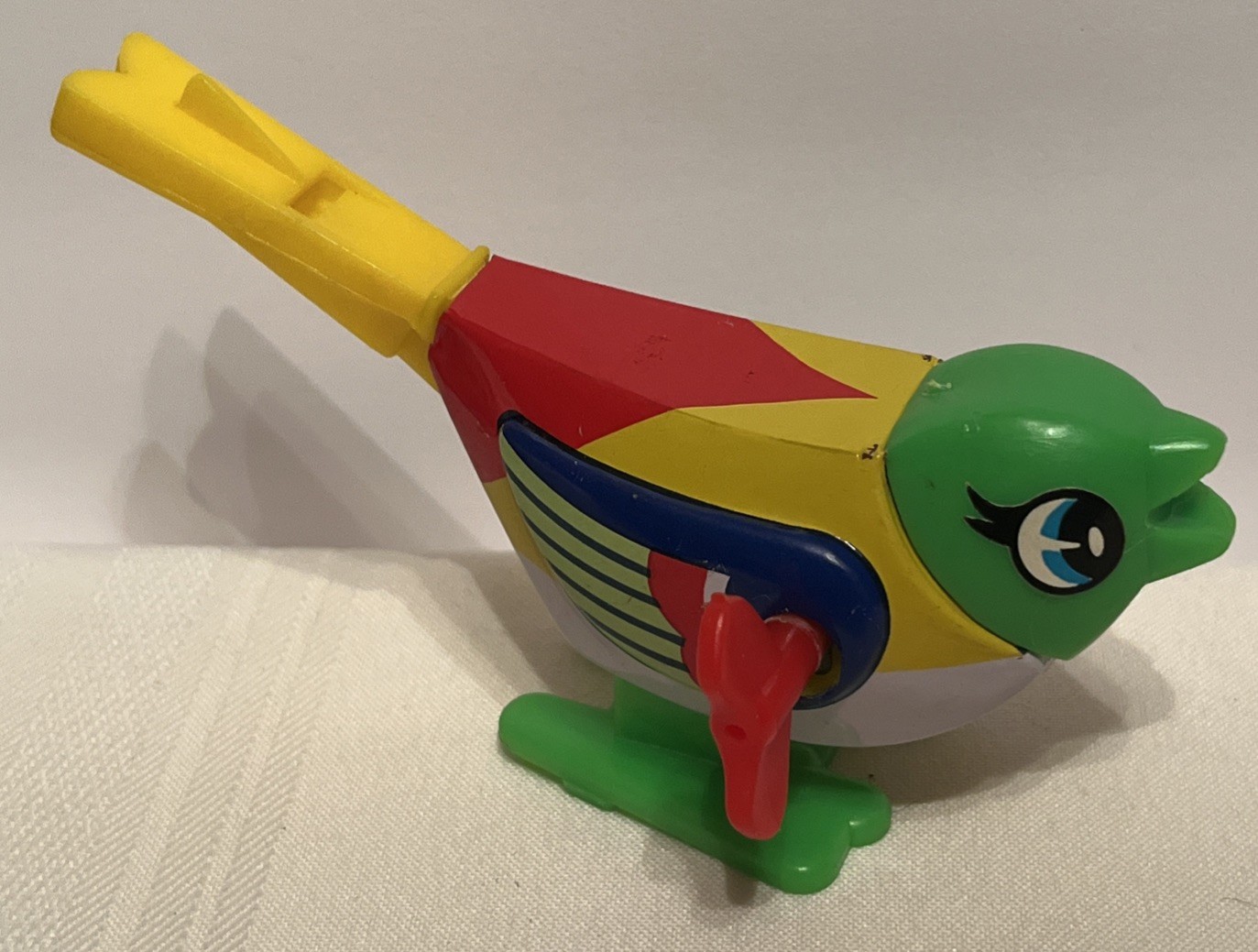 Vintage 1970’s Retro Yonezawa (Yone) #2172 Tin & Plastic Wind up Bird Works 