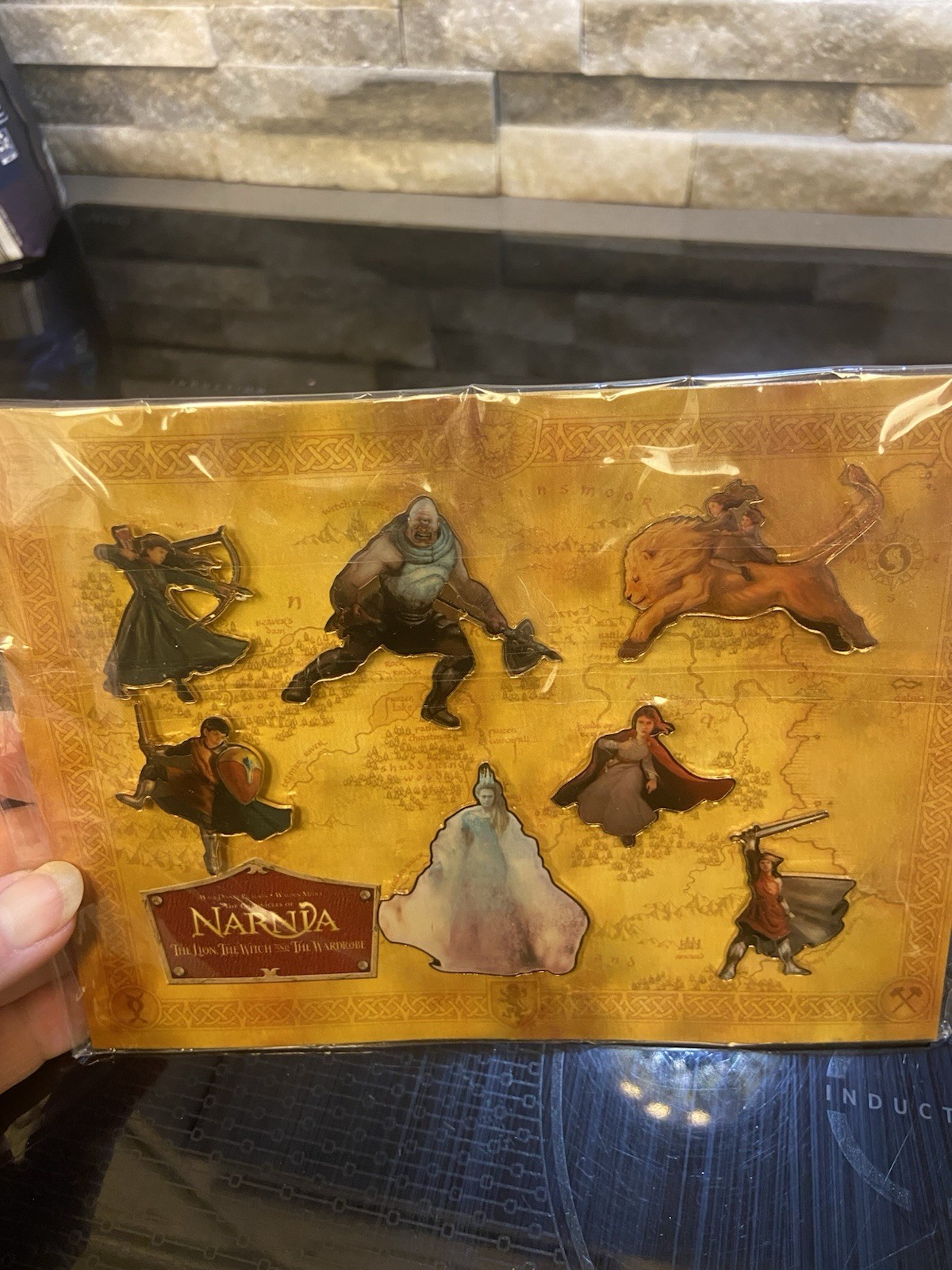 The Chronicles Of Narnia Pins Limited Edition 590/100”?