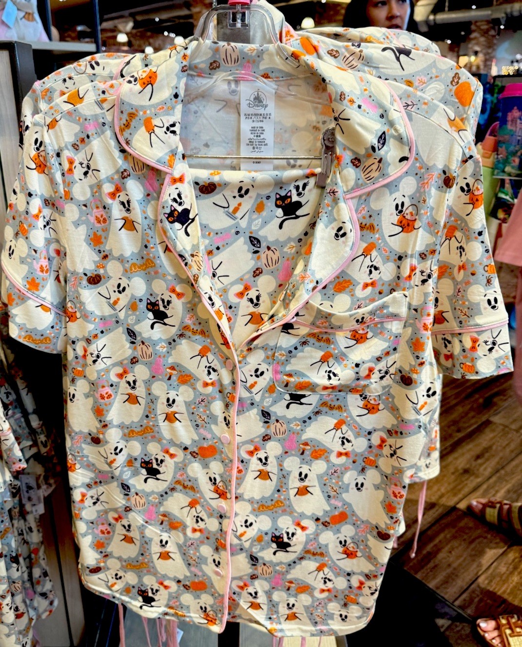 2025 Disney Parks Halloween Mickey Minnie Ghost Pajama 1X TOP ONLY button SOFT