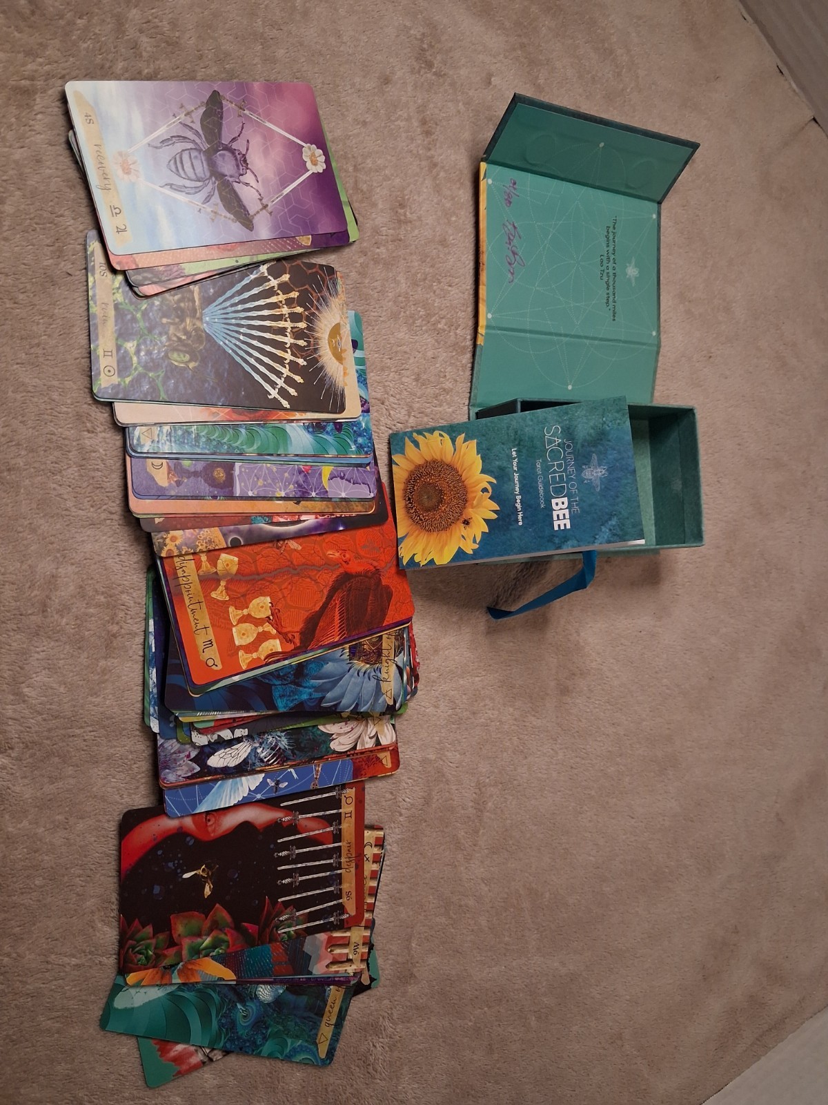 Journey of the Sacred Bee Tarot Cards 78 Card Deck First Edition 2020 Burton